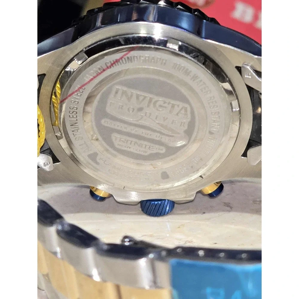 Invicta Men's Pro‎ Diver Chronograph Watch  18K Gold Plated Silver-Tone Dial
